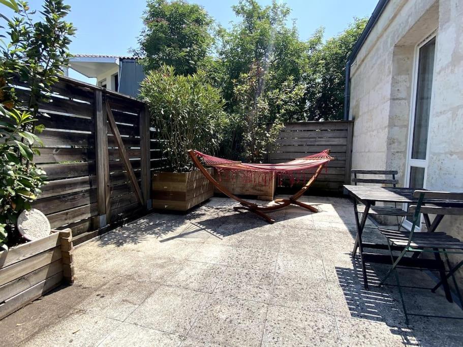 Apartmán Charme Et Calme Au Coeur De Bordeaux Exteriér fotografie